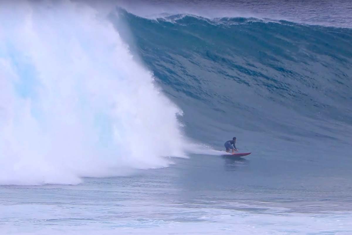 the-bombie-uluwatu-spot-surf-bali
